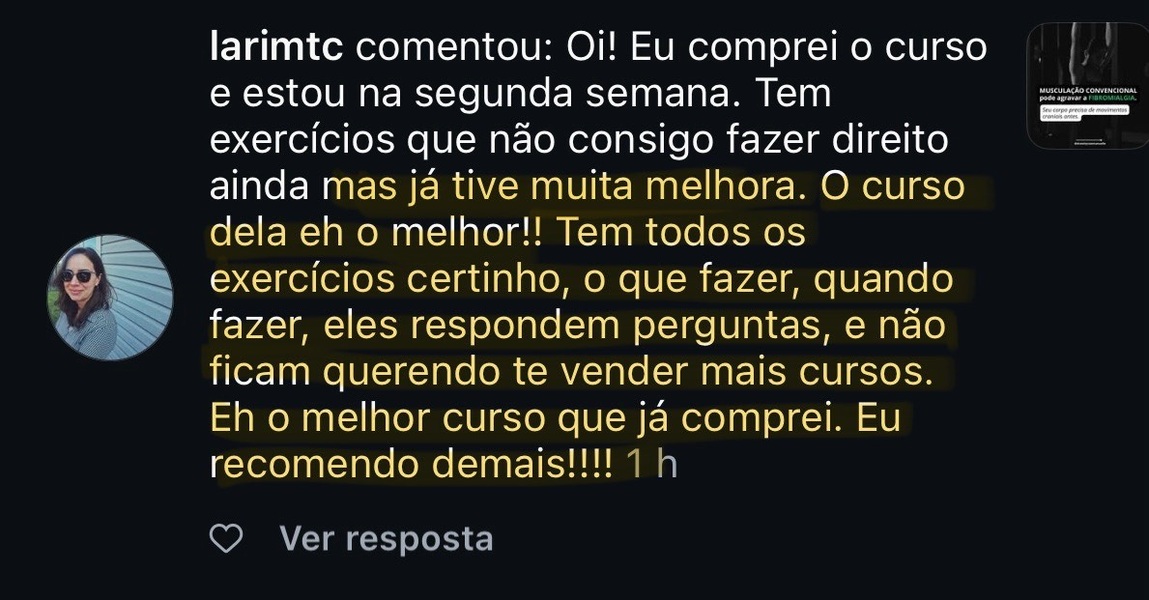 Print de comentário no Instagram de aluna recomendando o curso